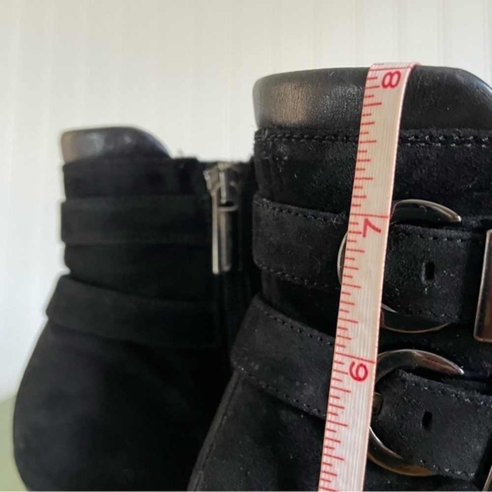Aquatalia Weatherproof Heeled Ankle Boots in Black Leather & Suede - Picture 8 of 15